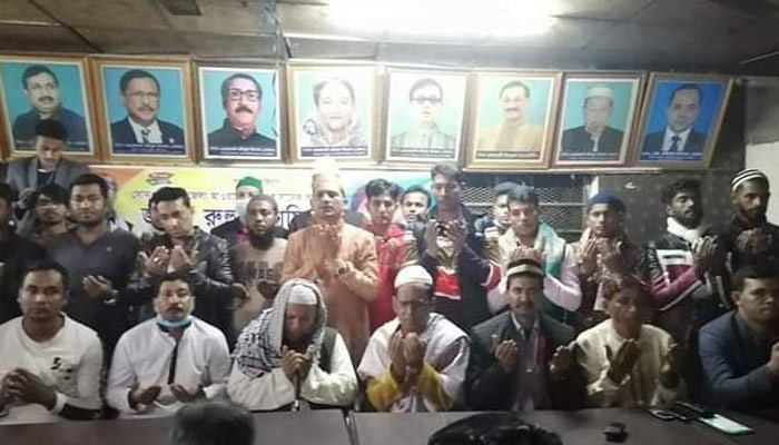 নুসরাত হত্যা: খুনির মুক্তি চেয়ে দোয়া মাহফিল