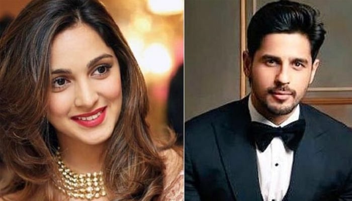 বাবা-মার সঙ্গে প্রেমিকাকে পরিচয় করিয়ে দিলেন সিদ্ধার্থ