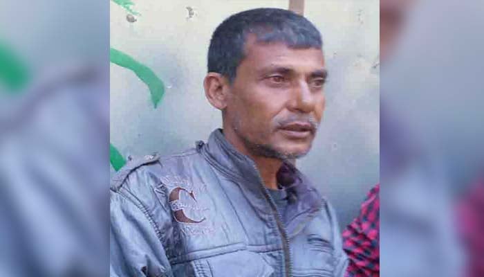 'গুরুত্ব না দেওয়ায়' প্রেমিকাকে কোপালেন তিনি