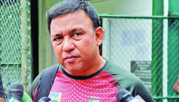 প্রকাশ্যে ক্ষমা চাইতে সুজনকে আইনি নোটিশ