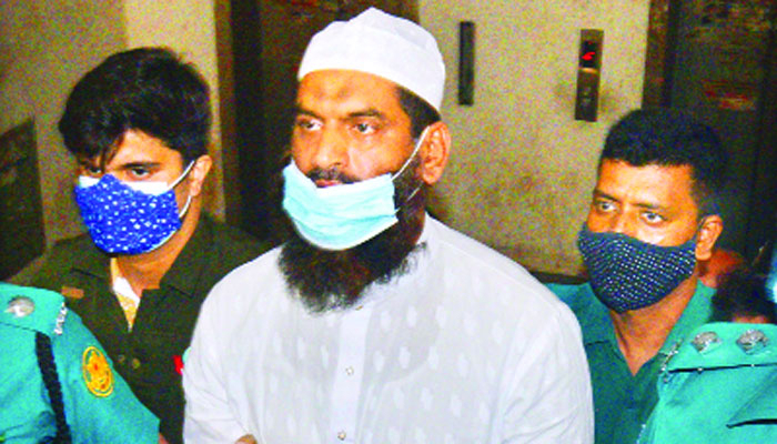 রিমান্ডে মুখ খুলতে শুরু করেছেন মামুনুল