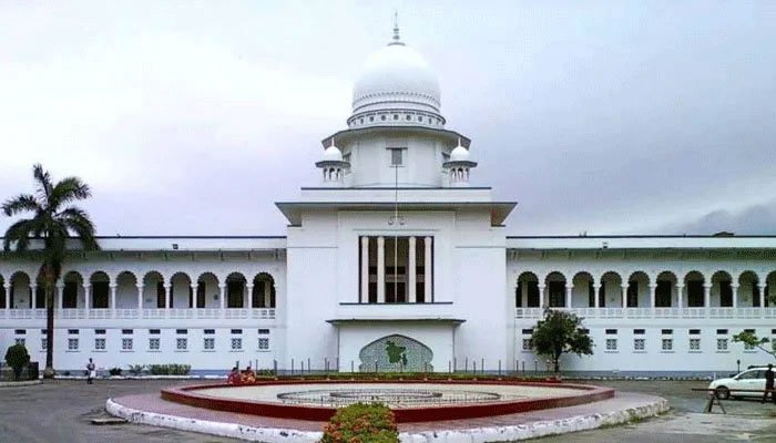 উচ্চ আদালতের দ্বারস্থ হলেন রাবি শিক্ষক