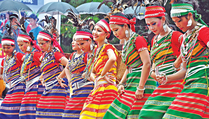 আদিবাসীদের অর্থপূর্ণ অংশগ্রহণ নিশ্চিত হোক