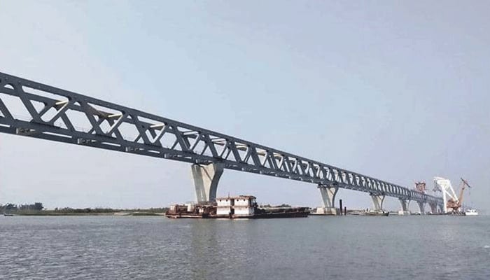 শিমুলিয়া-বাংলাবাজার রুটে সন্ধ্যার পর নৌযান চলাচল বন্ধ