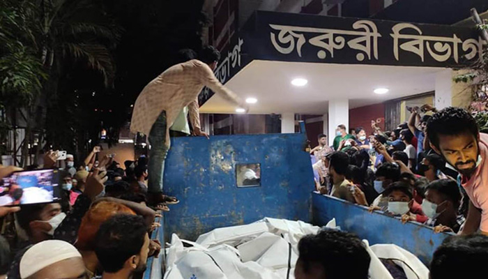 ব্রাহ্মণবাড়িয়ায় নৌকা ডুবে ২১ জনের মৃত্যু