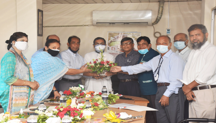 বরেন্দ্র বিশ্ববিদ্যালয়ে সশরীরে ক্লাস শুরু ১৭ অক্টোবর