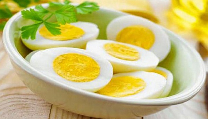 ডিম খাওয়ার পরে কোন খাবার খেলে সমস্যা