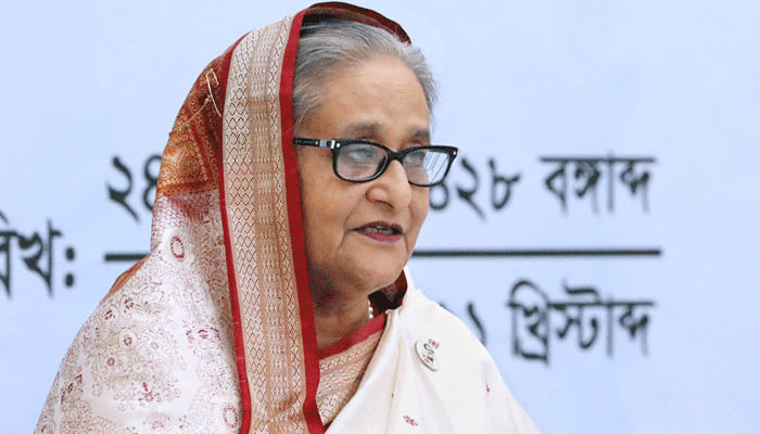 নারীর প্রতি দৃষ্টিভঙ্গি বদলাতে হবে: প্রধানমন্ত্রী
