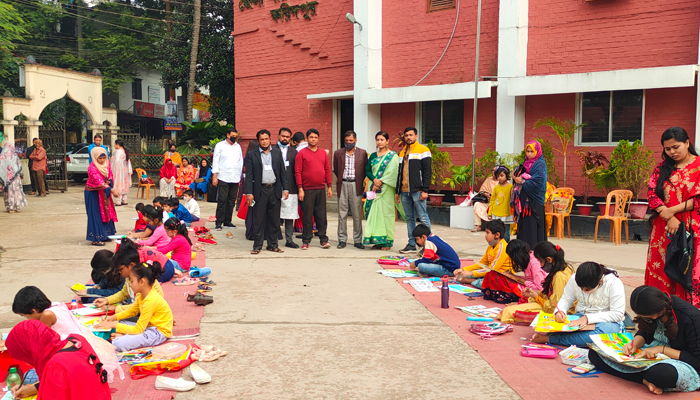 ফরিদপুরে চিত্রাঙ্কন, চিঠি লেখা ও কবিতা আবৃতি প্রতিযোগিতা অনুষ্ঠিত