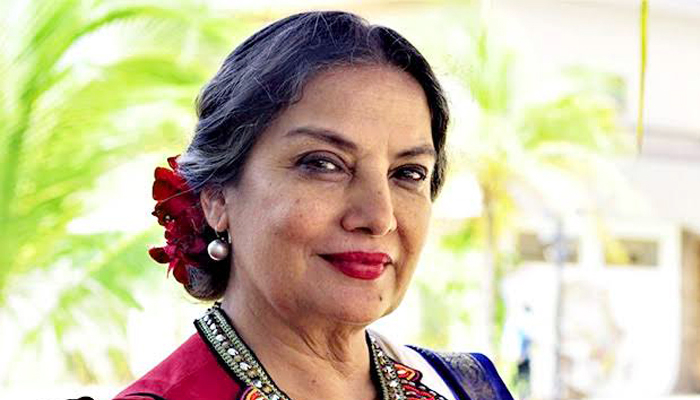 ৭১ বছর বয়সেও ১০ কেজি ওজন কমালেন শাবানা