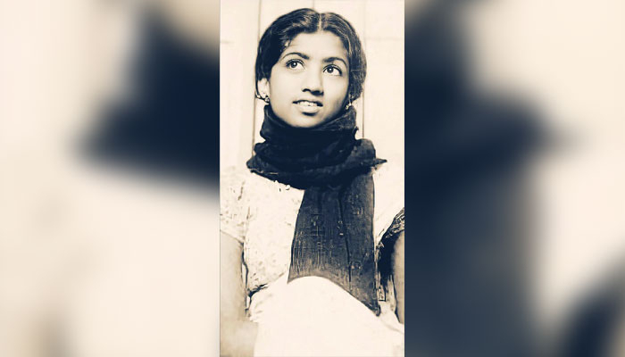 শতাব্দীর প্রিয় স্বর