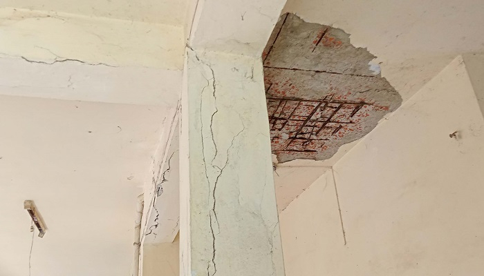 কালিয়া উপজেলা স্বাস্থ্য কমপ্লেক্সের ‘চিকিৎসা’ প্রয়োজন