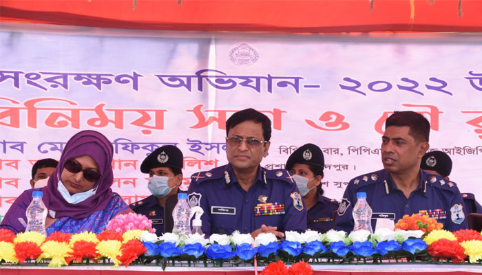 জাটকা রক্ষায় নৌ পুলিশের র‌্যালি