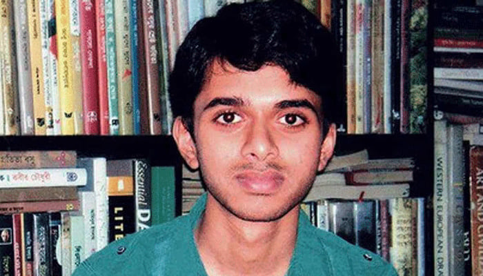 এই অচলায়তন ভাঙতে হবে