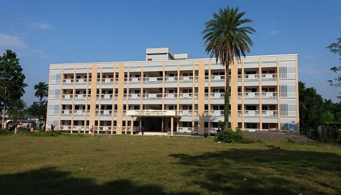 মোশাররফ ও তার স্ত্রীর নামে ছাত্রাবাস-ছাত্রীনিবাসের নামকরণ বাতিল