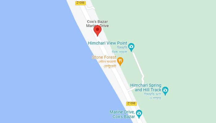 মেরিন ড্রাইভে পথচারীকে চাপা দিয়ে ট্রাক খাদে