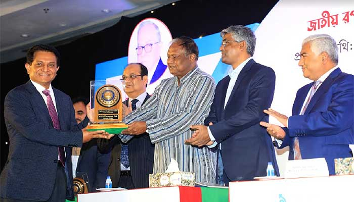 জাতীয় রপ্তানি ট্রফি পেল ৬৬ প্রতিষ্ঠান