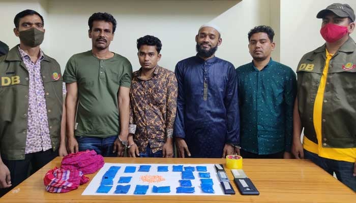 মুক্তিপণের টাকায় পোশাক কারখানা ও পরিবহন ব্যবসার পরিকল্পনা ছিল তাদের