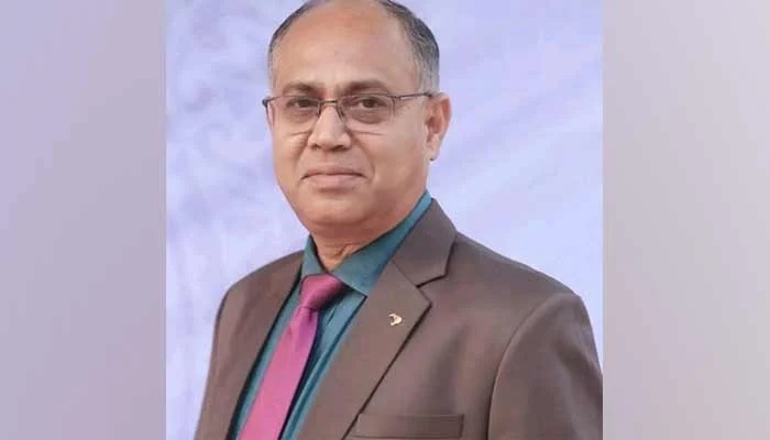 খন্দকার মোশতাককে 'শ্রদ্ধা': অধ্যাপক রহমত উল্লাহকে একাডেমিক ও প্রশাসনিক কার্যক্রম থেকে অব্যাহতি