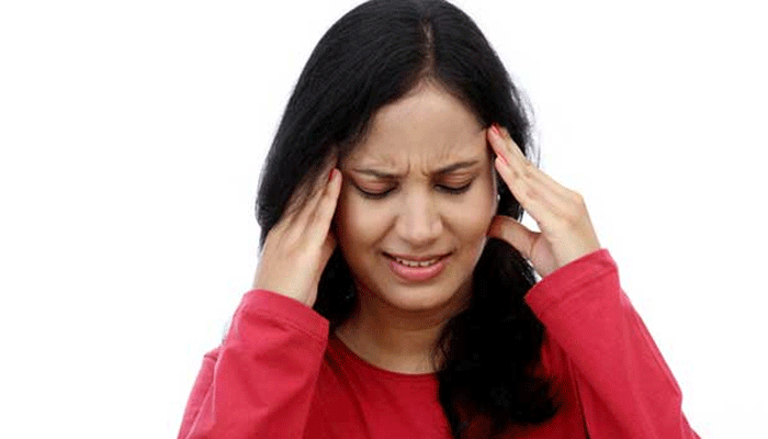 মাইগ্রেনের সমস্যা বাড়ে যেসব অভ্যাসে