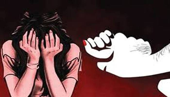 ছাত্রীকে ধর্ষণের অভিযোগে প্রভাষক গ্রেপ্তার