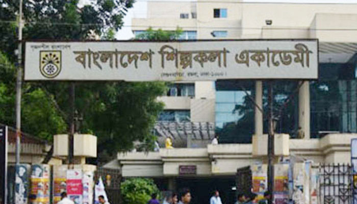 শৌখিন থিয়েটারের উৎসবে সাত নাটক