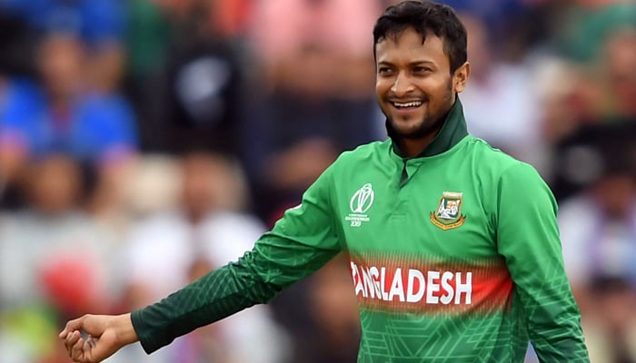 প্রথম টেস্টে খেলবেন সাকিব, জানালেন মুমিনুল