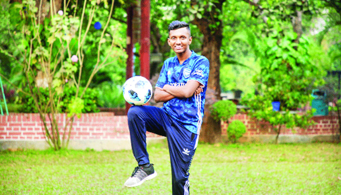 কনকের ২০ রেকর্ড