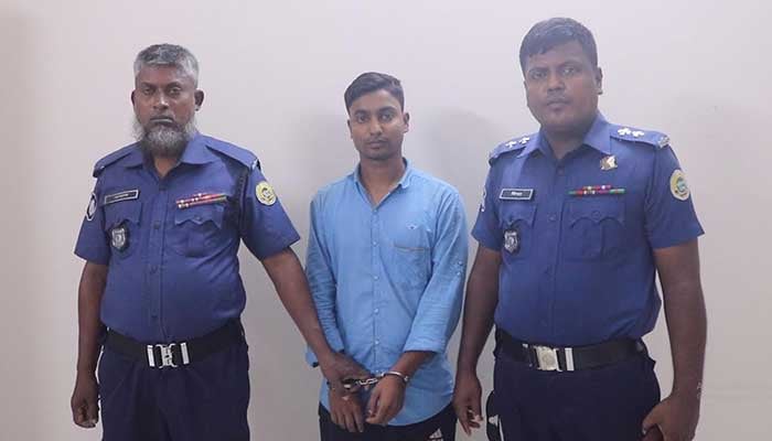 ভাণ্ডারিয়ার অপহৃত স্কুল ছাত্রী ঢাকায় উদ্ধার, অপহরণকারী গ্রেপ্তার