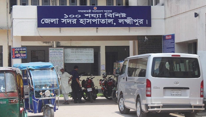 পরিবারের সবাইকে অচেতন করে বাড়ি লুট, ১০ জন হাসপাতালে