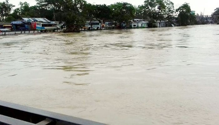 ফুটবল খেলা শেষে নদীতে নেমে ২ কিশোরের মৃত্যু