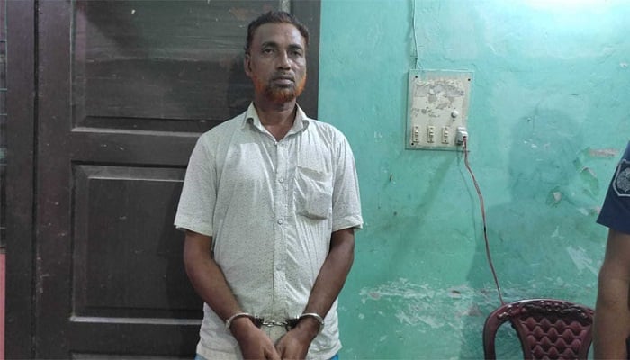 মামলায় নাম নেই ইউপি চেয়ারম্যানের, গ্রেপ্তার যুবলীগ নেতা