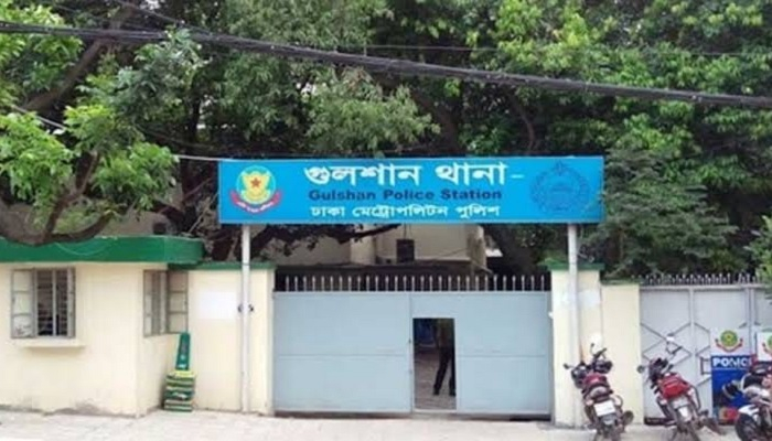 থানার ভেন্টিলেটর দিয়ে পালালেন নারী আসামি