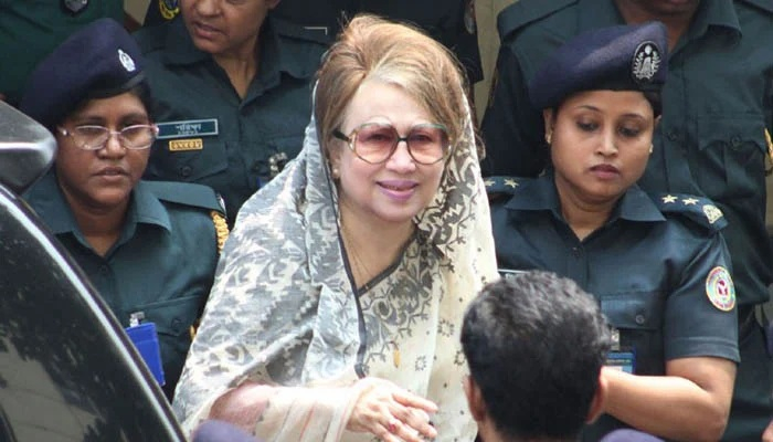 খালেদা জিয়ার বিরুদ্ধে অভিযোগ গঠনের শুনানি ফের পেছালো