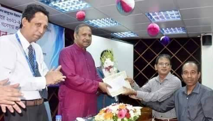 বিজ্ঞান-প্রযুক্তির উন্নয়নে কাজ করছেন প্রধানমন্ত্রী: ইয়াফেস ওসমান