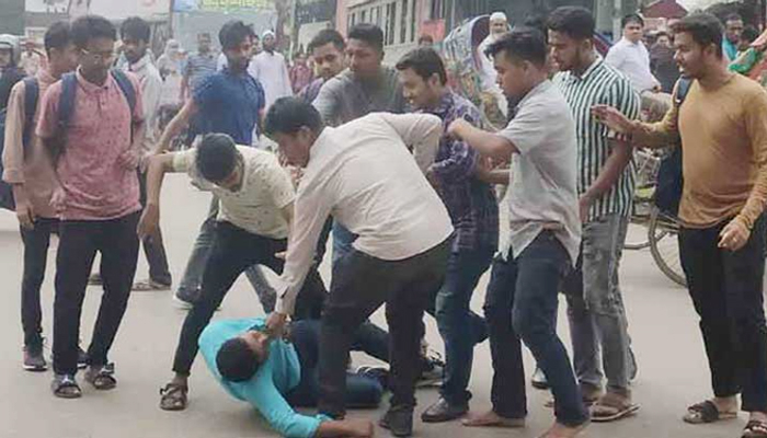 বন্ধ হোক রাজনৈতিক সহিংসতা