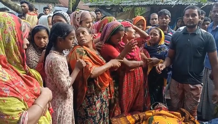 ডাকাতের কবলে প্রাণ গেল কৃষকের