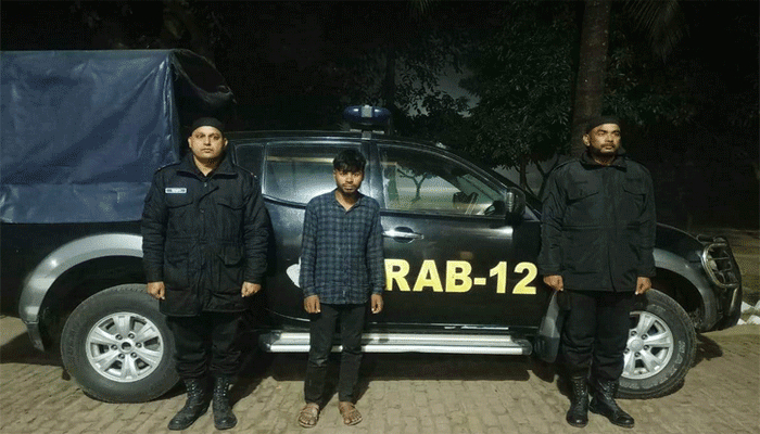 বগুড়ায় স্কুলছাত্রী আত্মহত্যার ঘটনায় প্রেমিক গ্রেপ্তার