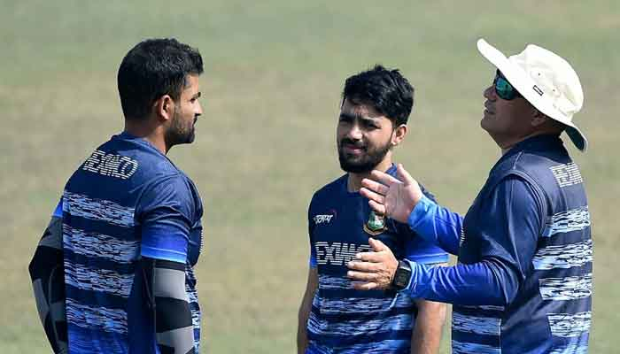 কার সঙ্গে কেমন সম্পর্ক ছিল ডমিঙ্গোর