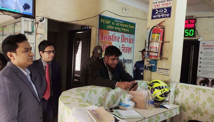 বেগমগঞ্জের দুই চক্ষু হাসপাতালে তালা