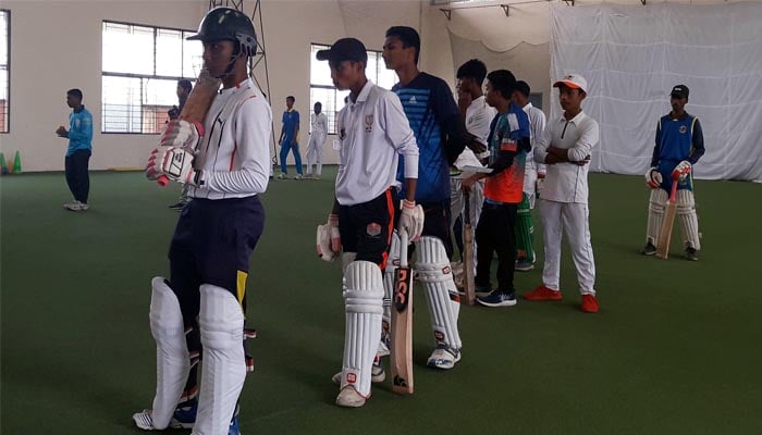 দিনাজপুরে খেলোয়াড় বাছাই করছে বিকেএসপি