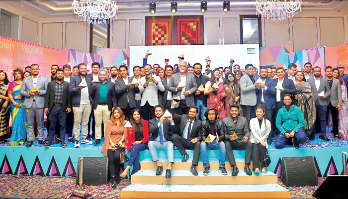 জনপ্রিয় হিসেবে পুরস্কার পেল শতাধিক ব্র্যান্ড