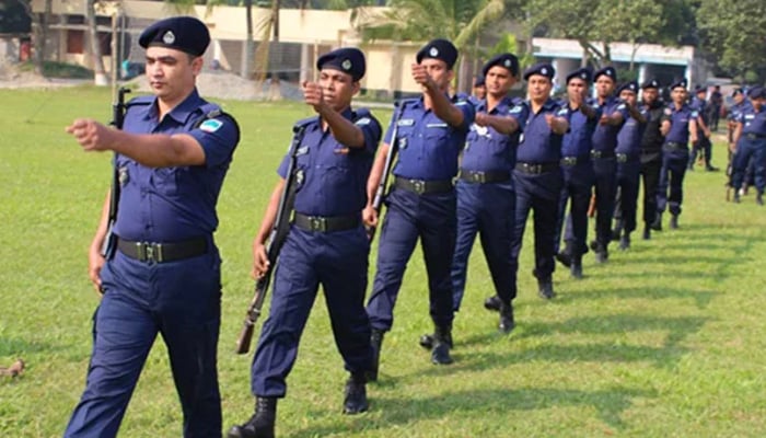 এসএসসি পাসে পুলিশে চাকরির সুযোগ, আবেদন যেভাবে