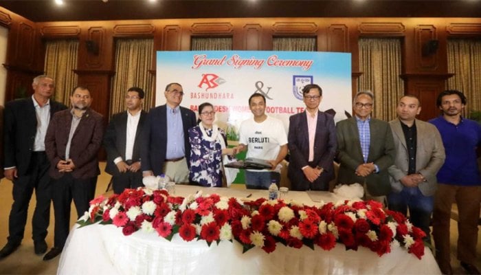 নারী ফুটবলের পাশে এবিজি বসুন্ধরা