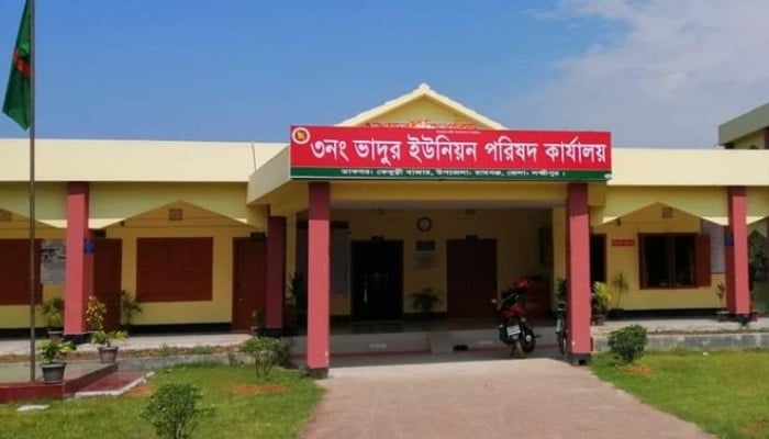 ইউপি সদস্যের কাছে কম্বল চাওয়ায় বৃদ্ধকে মারধরের অভিযোগ