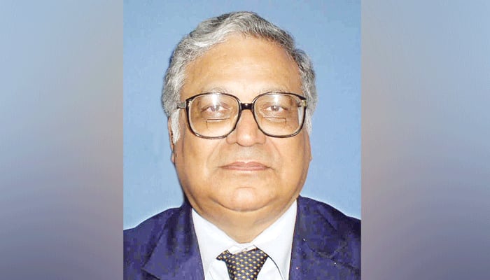 আলোচনায় এগিয়ে ড. মসিউর রহমান