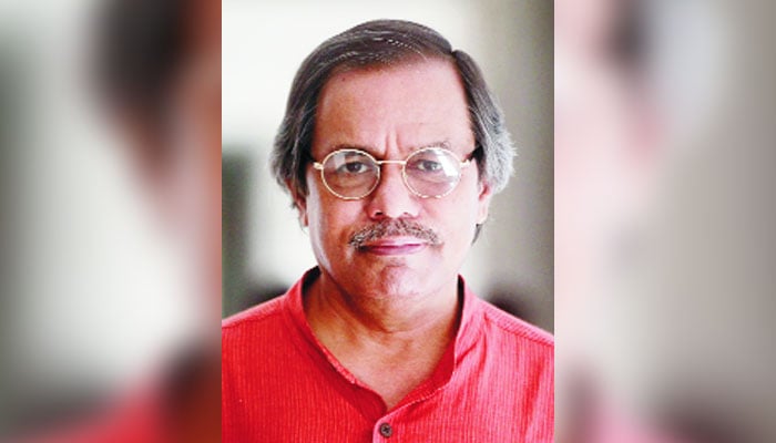 সংকটে একুশের কাছে
