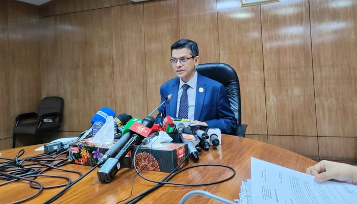 চিকিৎসকের পরামর্শ ছাড়া অ্যান্টিবায়োটিক বিক্রিতে ২০ হাজার টাকা জরিমানা