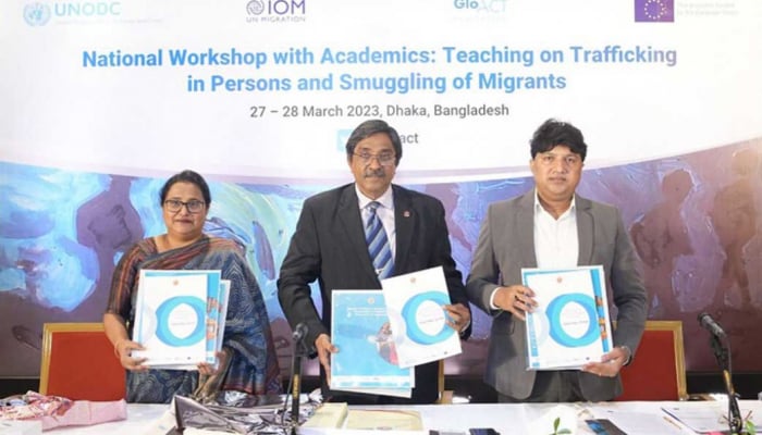 বছরে পাচার ১২ লাখ  শিশু, জানালেন মানবাধিকার কমিশনের চেয়ারম্যান