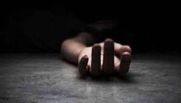 ট্রেনের নিচে ঝাঁপ দিয়ে যুবকের আত্মহত্যা